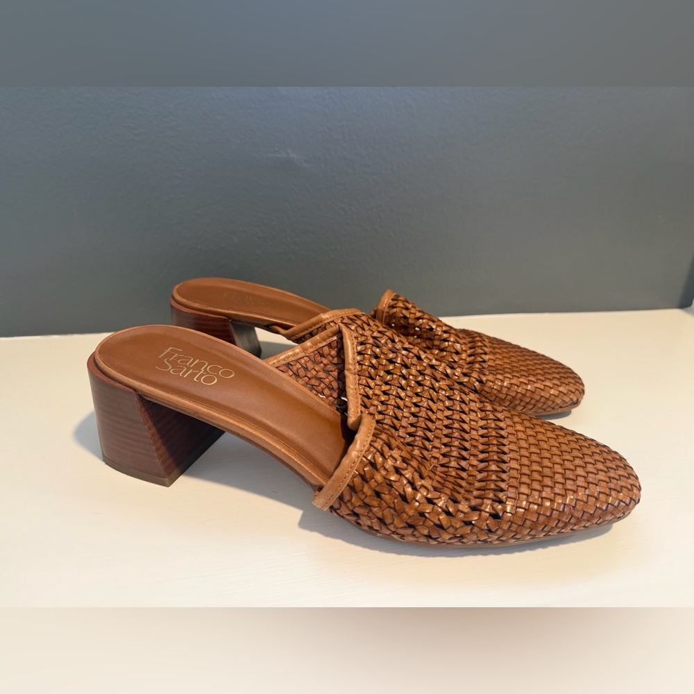 Franco Sarto Size 10M Nalla Mules in Brown Woven Stacked Heel